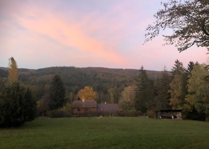 Im Gruenen Nah An Wien Brettwies