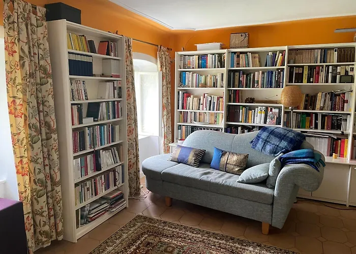 Im Gruenen Nah An Wien * Brettwies